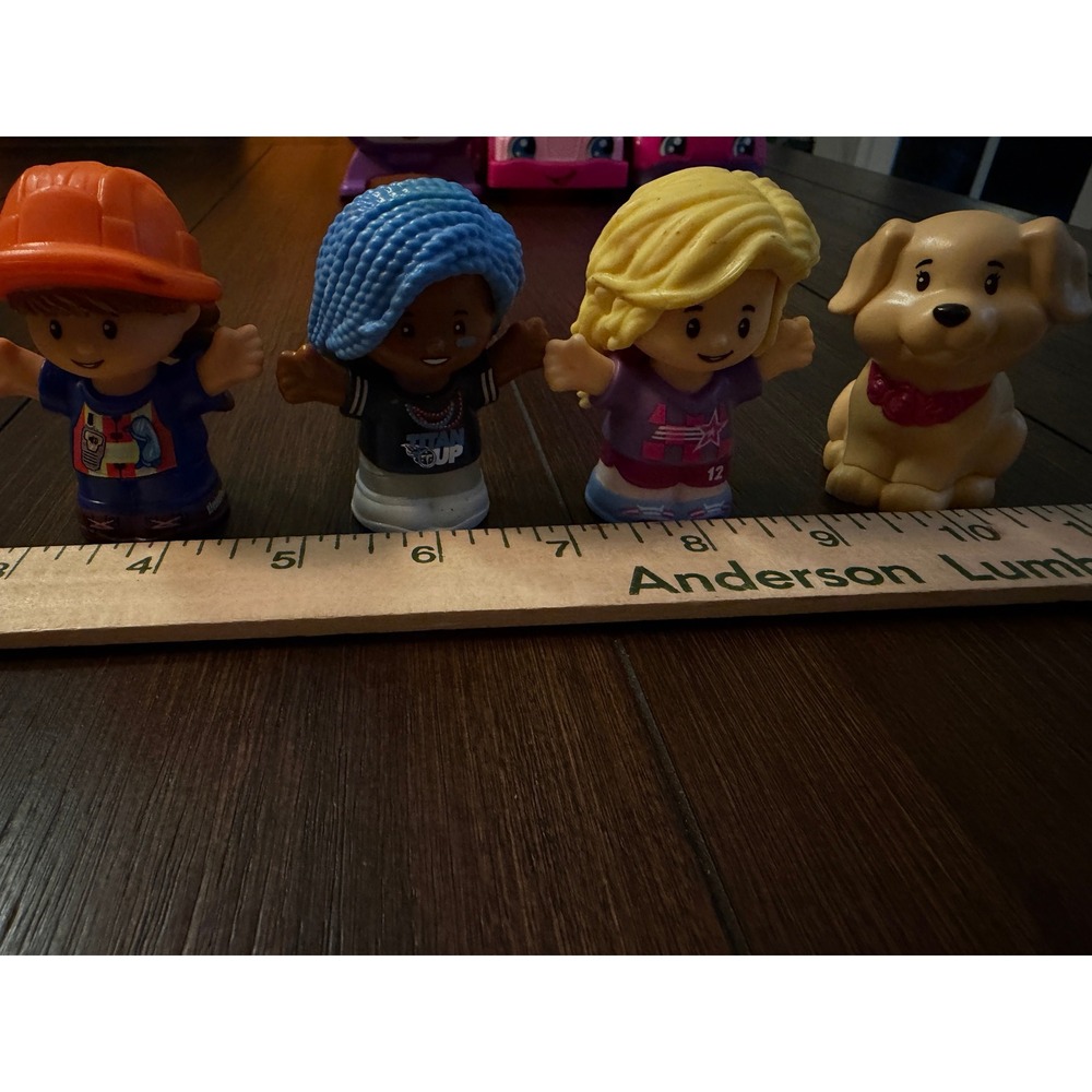 Fisher-Price Little People Figure Lot Tennessee Titans Fan Construction Dog 4pc